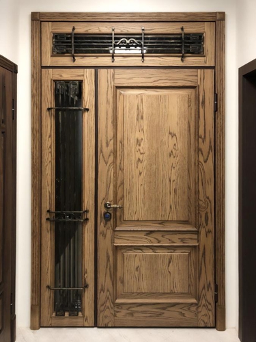 С остекленными вставками и ковкой С остекленными вставками и ковкой