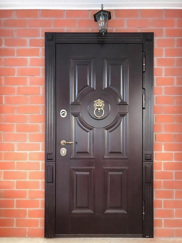 Уличная термодверь с кнокером Уличная термодверь с кнокером