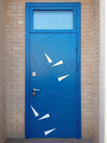 Синяя дверь с фрамугой Синяя дверь с фрамугой