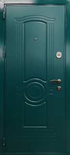 Стальная дверь с отделкой МДФ RAL зеленого цвета Стальная дверь с отделкой МДФ RAL зеленого цвета