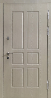 Входная квартирная дверь со светлыми фрезерованными накладками МДФ Входная квартирная дверь со светлыми фрезерованными накладками МДФ