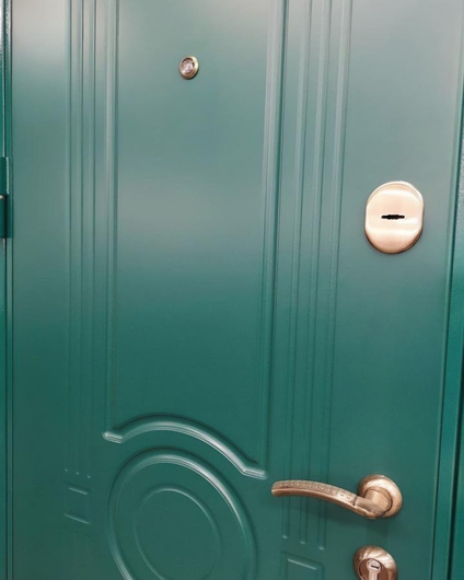 Внешняя сторона Внешняя сторона